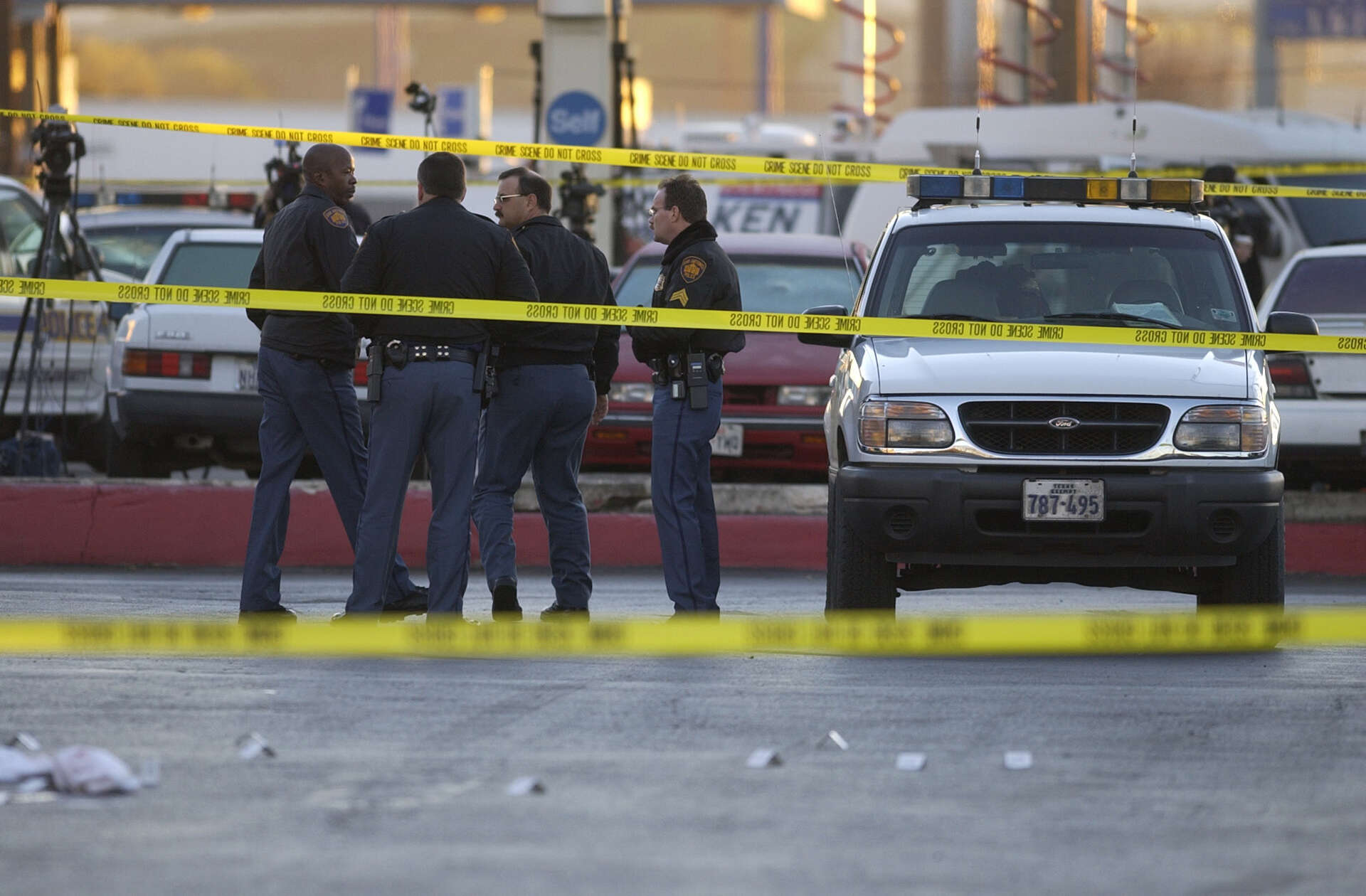 San Antonio police officer who was among critically injured in 2003 ...