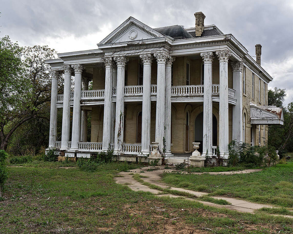 Haunted Abandoned Mansions