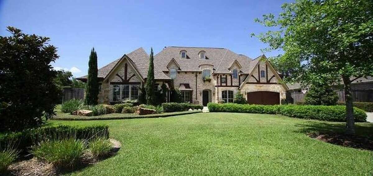 Homes for more than 500K for sale in Southeast Texas