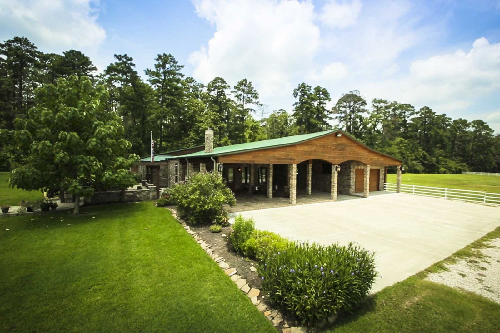 Take a tour of amazing ranches in Texas