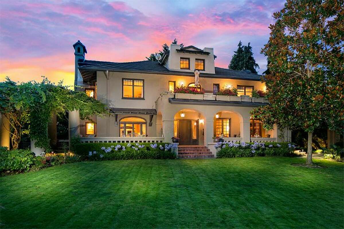 Old-world Charm In Laurelhurst