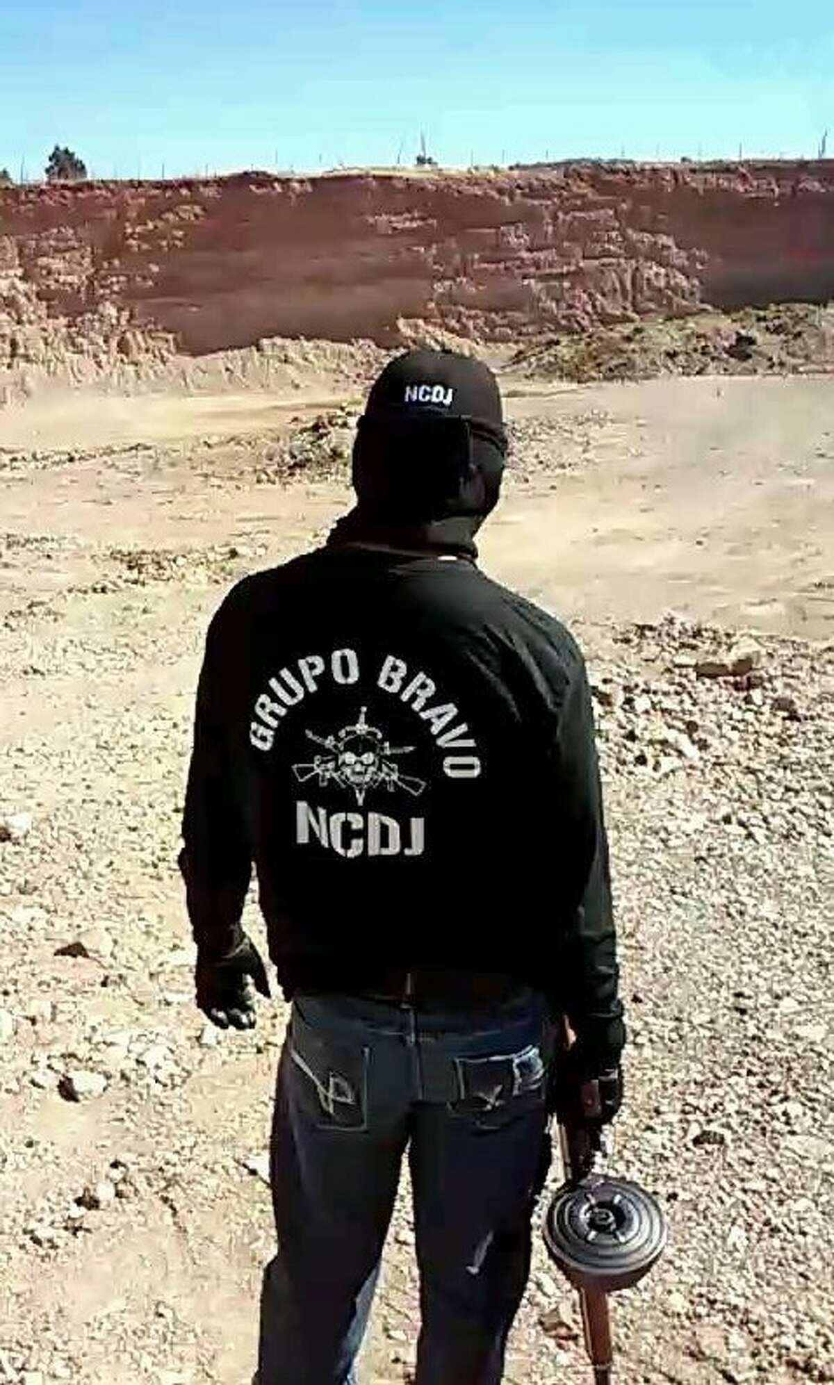 13 facts about the cartel that says they want to behead 'El Chapo'