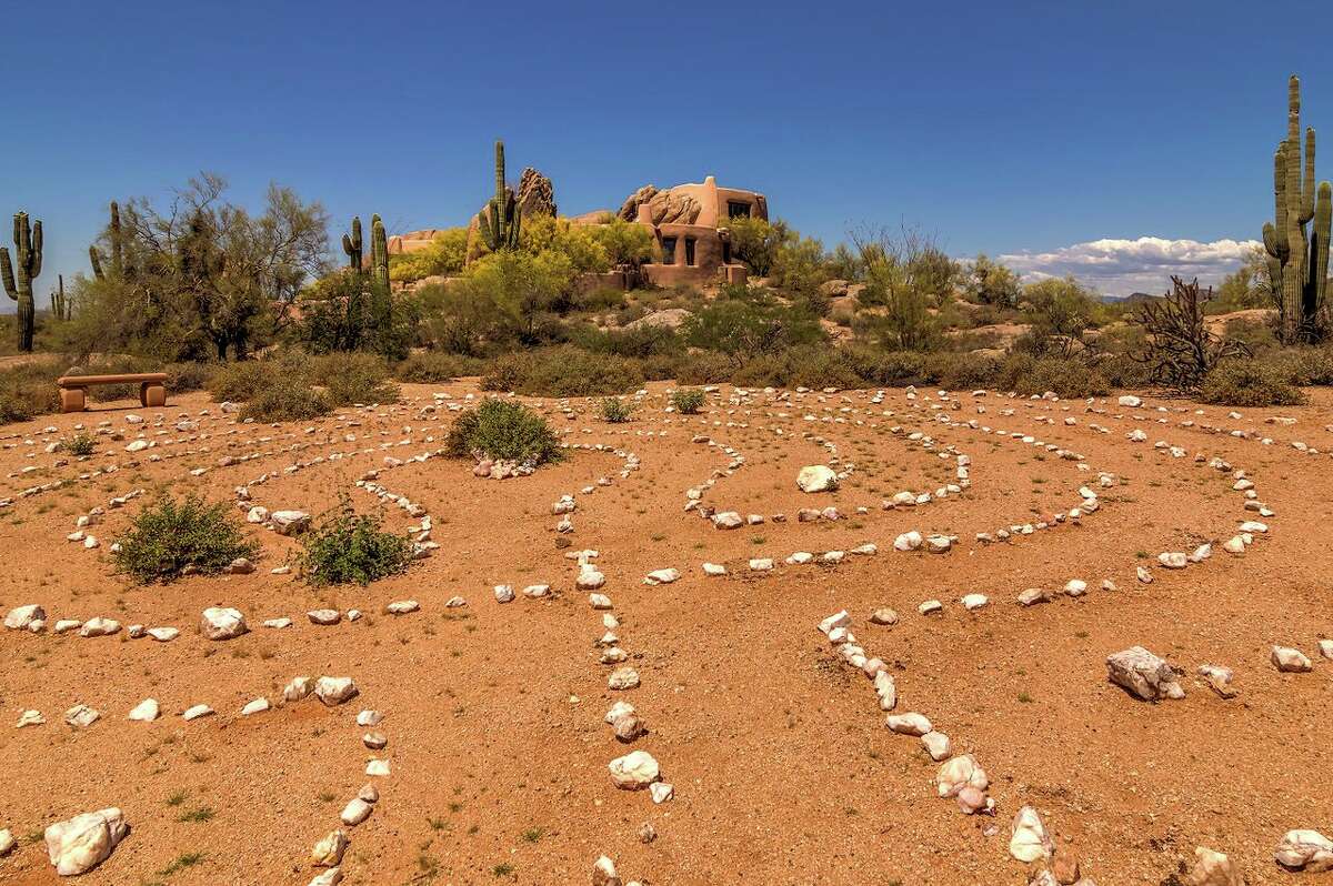 The 'Boulder House' in Arizona is an archaeological wonder