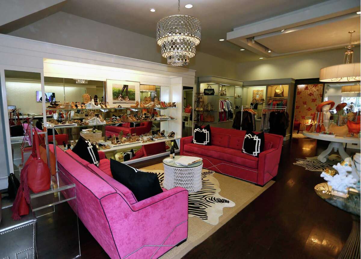 Designer resale store Union & Fifth visits Houston