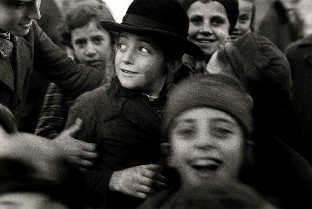"Roman Vishniac Rediscovered" is featured at the Museum of Fine Arts, Houston through Jan. 3.﻿