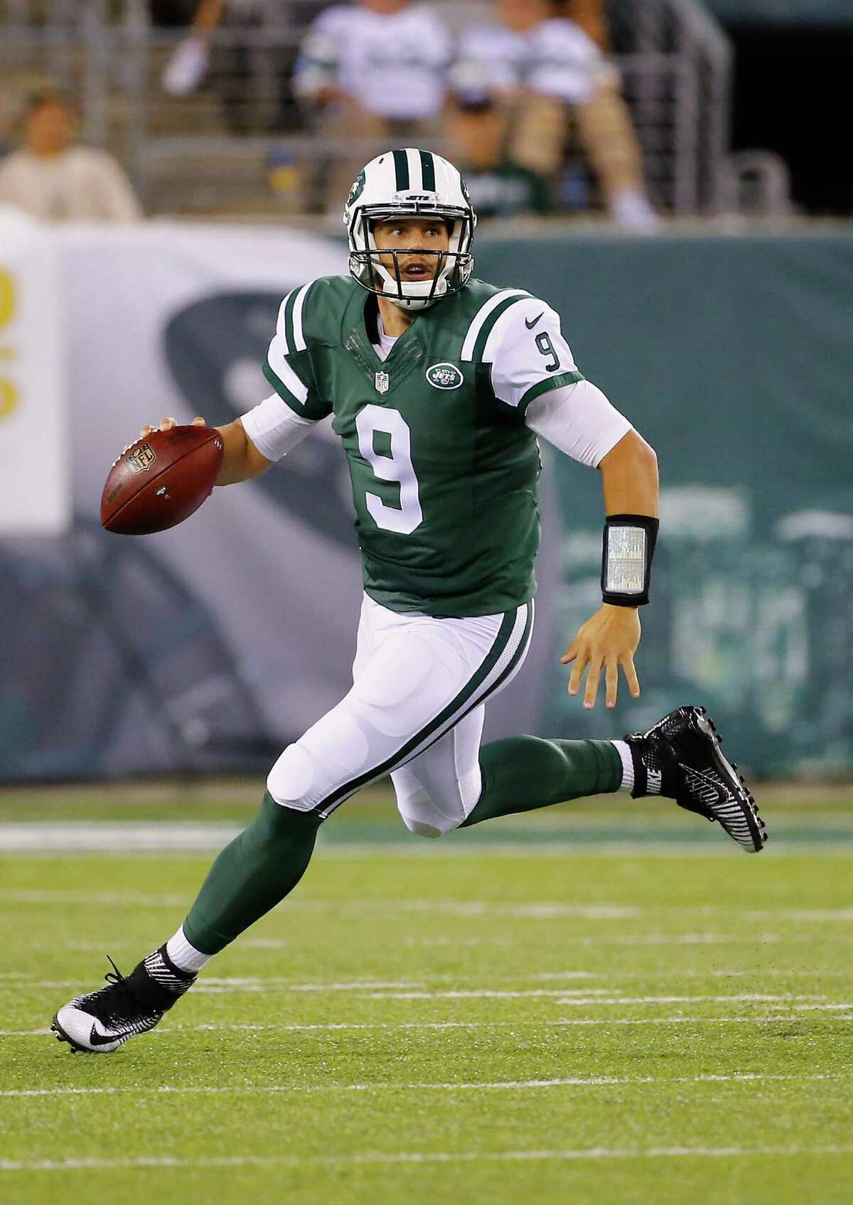 NFL: Despite early struggles, Jets topple Falcons