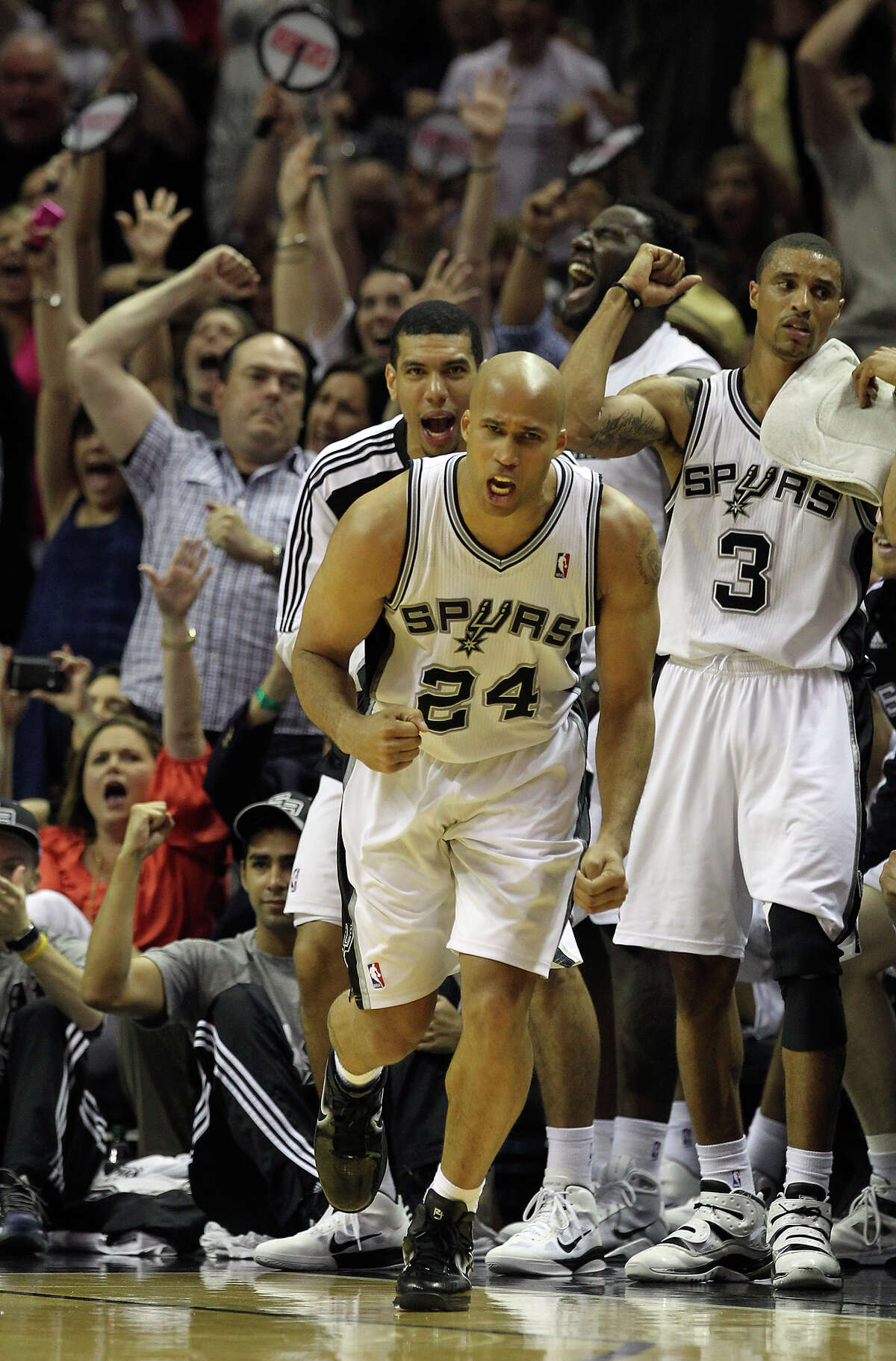 Spurs' Richard Jefferson (24) reacts after hitting a three-pointer against Memphis Grizzlies in the second half in the first round of the Western Conference playoffs at the AT&T Center on Wednesday, April 20, 2010. Spurs won 98-87. Kin Man Hui/kmhui@express-news.net