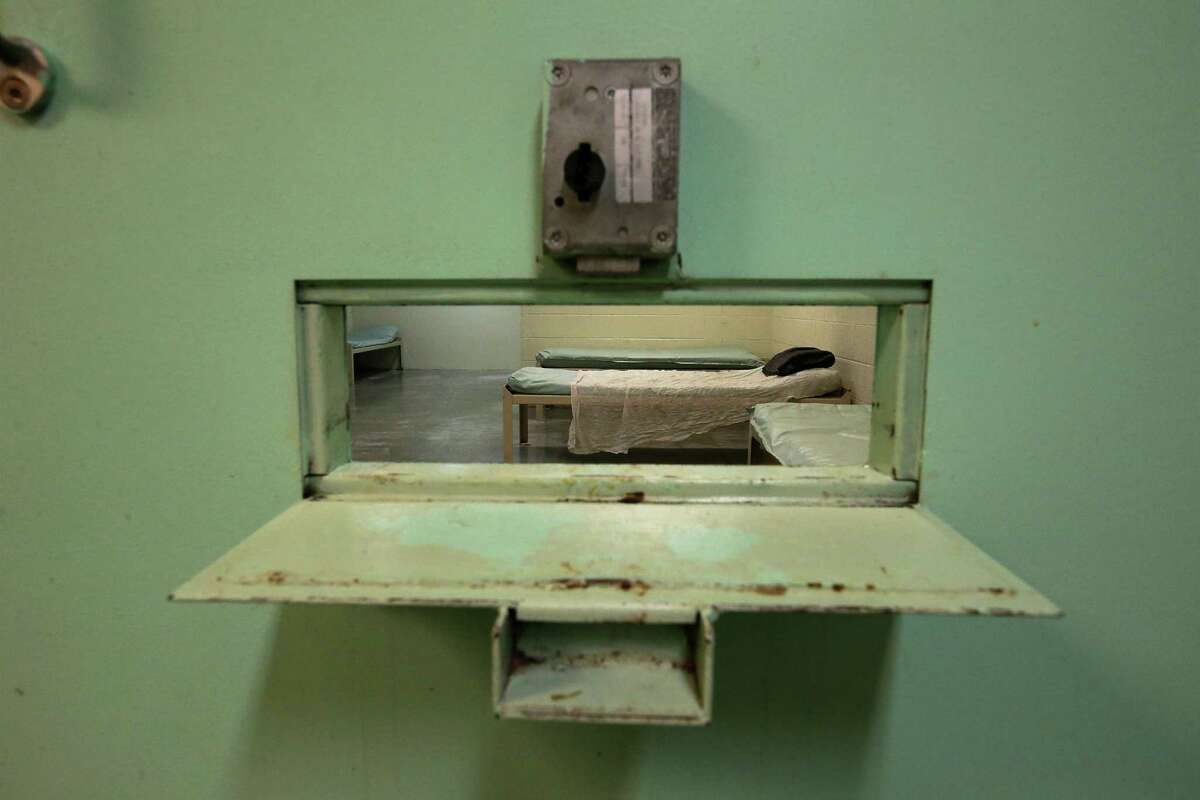 Private prison boom goes bust