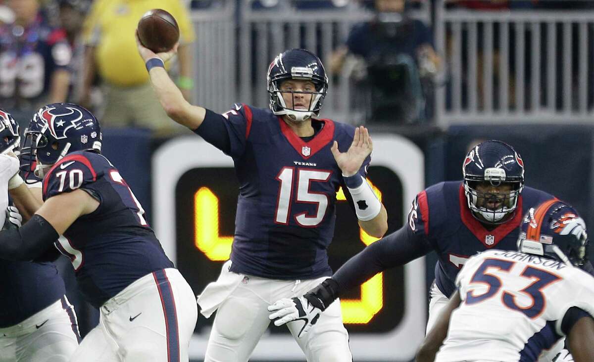 It's official: Hoyer named starting QB for Texans