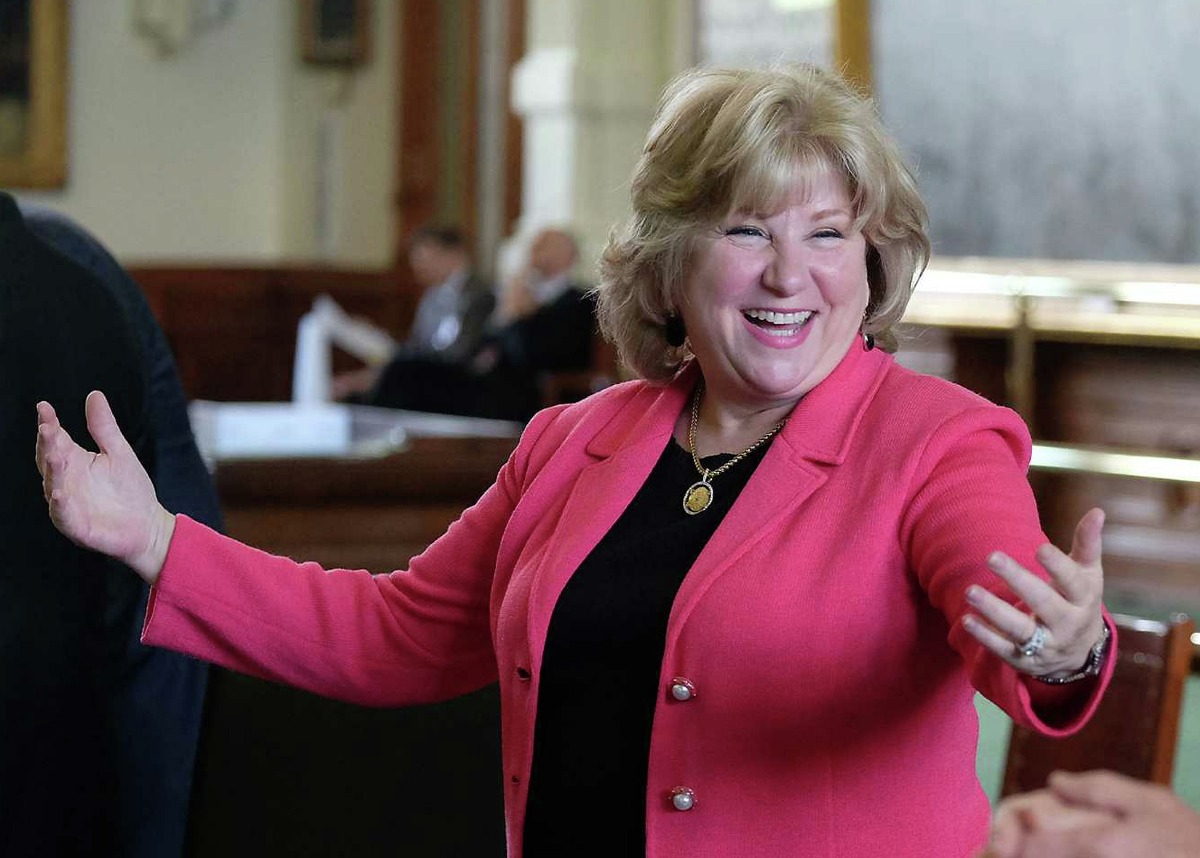 Sen. Jane Nelson, R-Flower Mound, seen in 2015, sent a letter to the health commissioner asking why two employees were involved in a controversial study that found women’s health suffered after Texas removed Planned Parenthood from the state family-planning program.