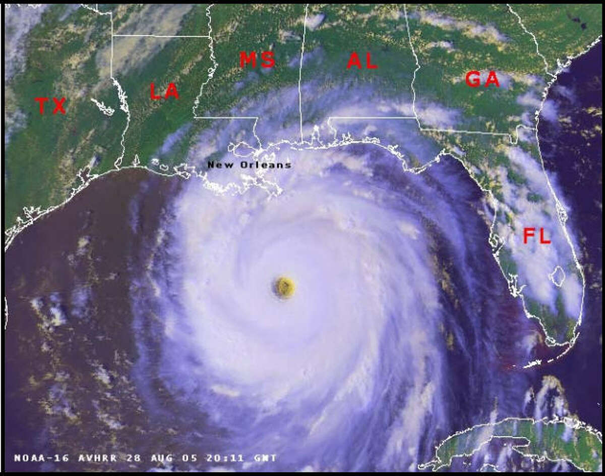 16 Maps And Charts That Show Hurricane Katrina S Deadly Impact