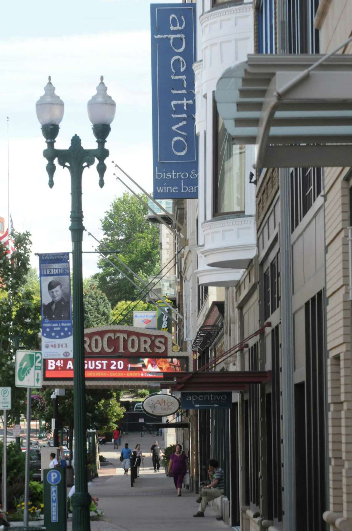 Eating out on Schenectady's State Street