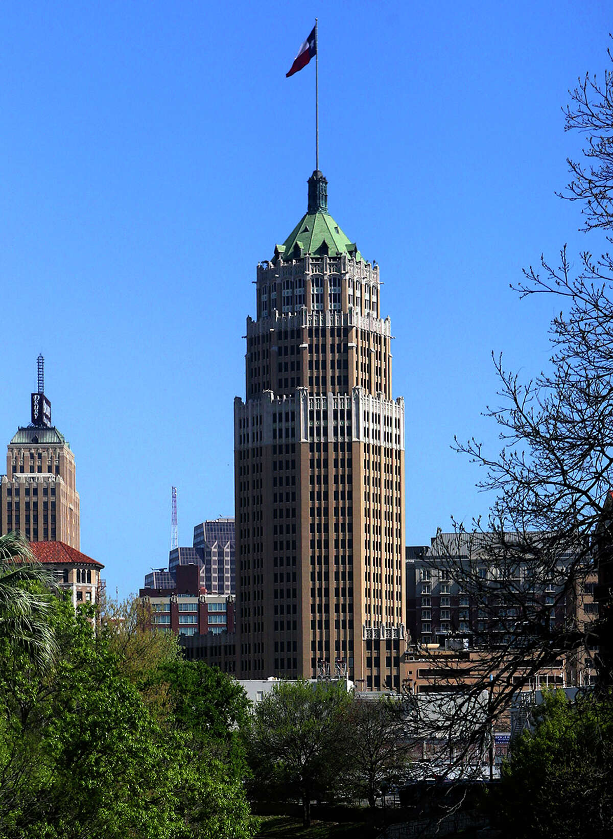 How well do you know the iconic buildings that make San Antonio unique?