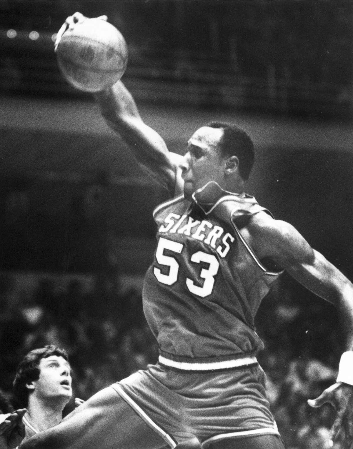 Darryl Dawkins Signed Evans High School Jersey