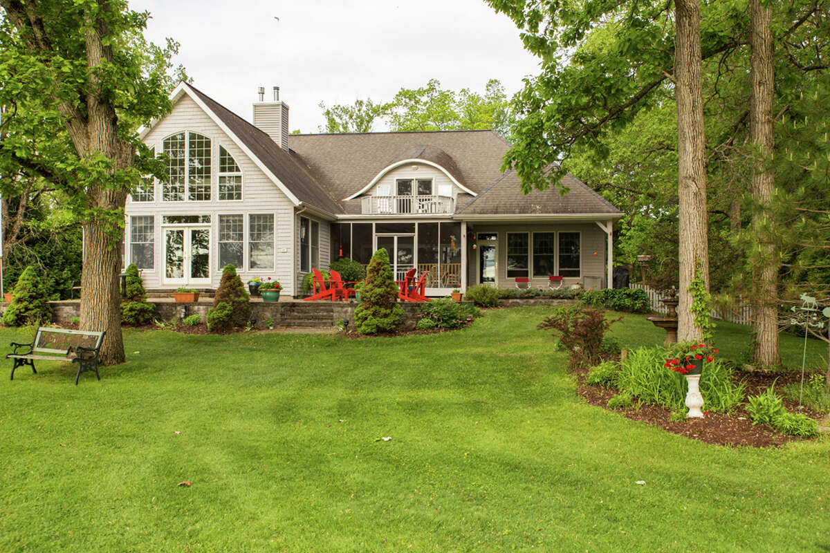 House of the Week Lake house in Malta