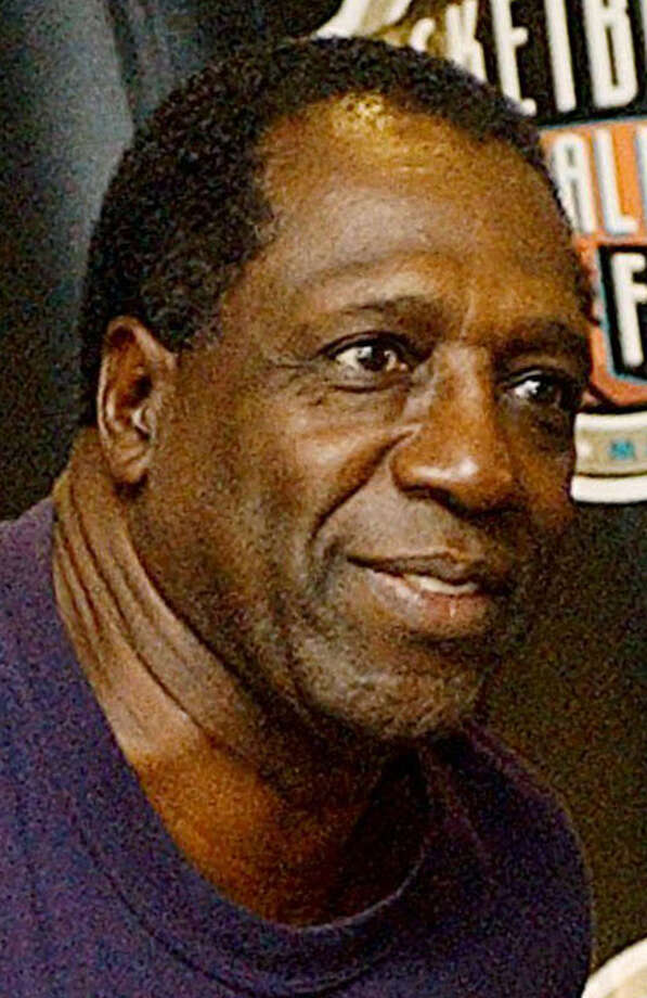 Meadowlark Lemon dribbles court testimony in contempt case
