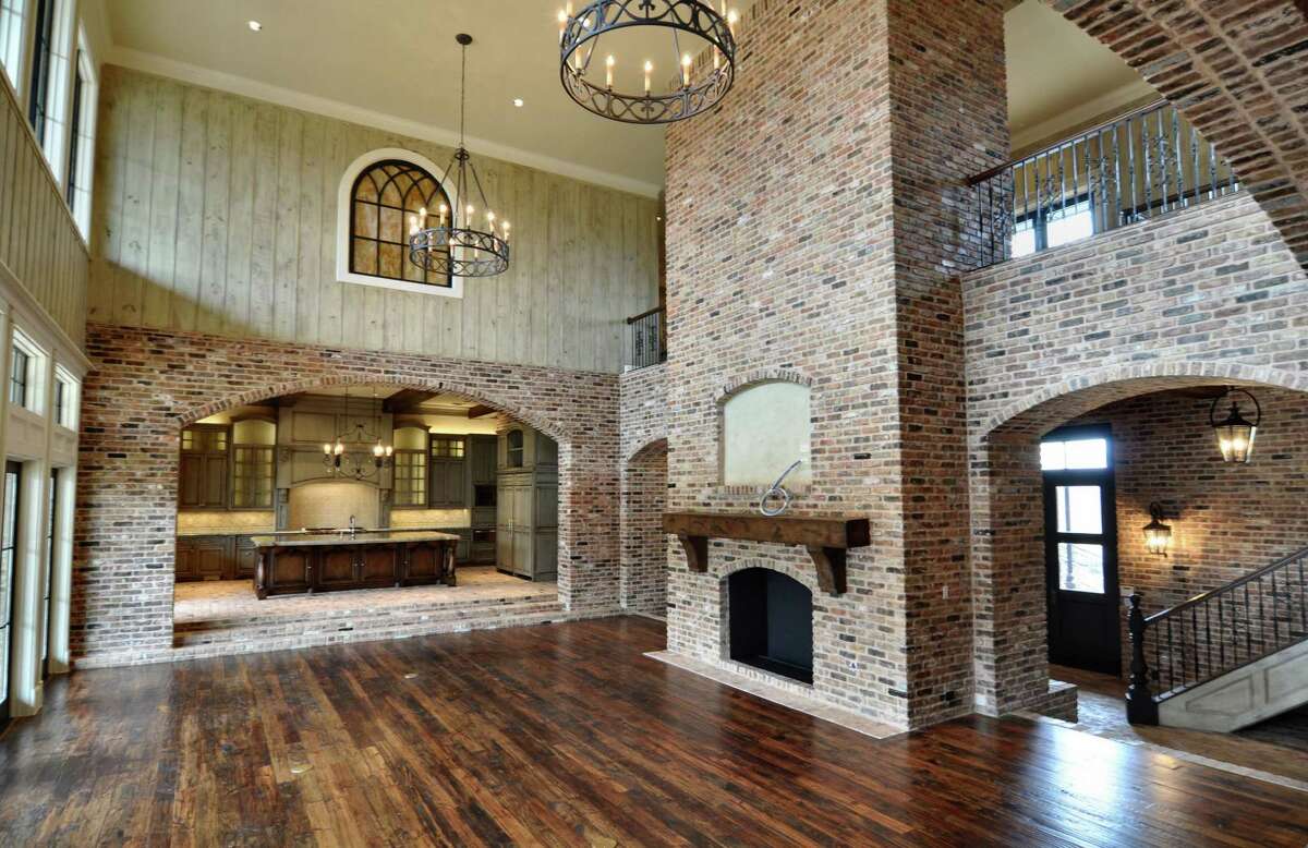 Get in the Mardi Gras spirit with a tour of New Orleansstyle homes in