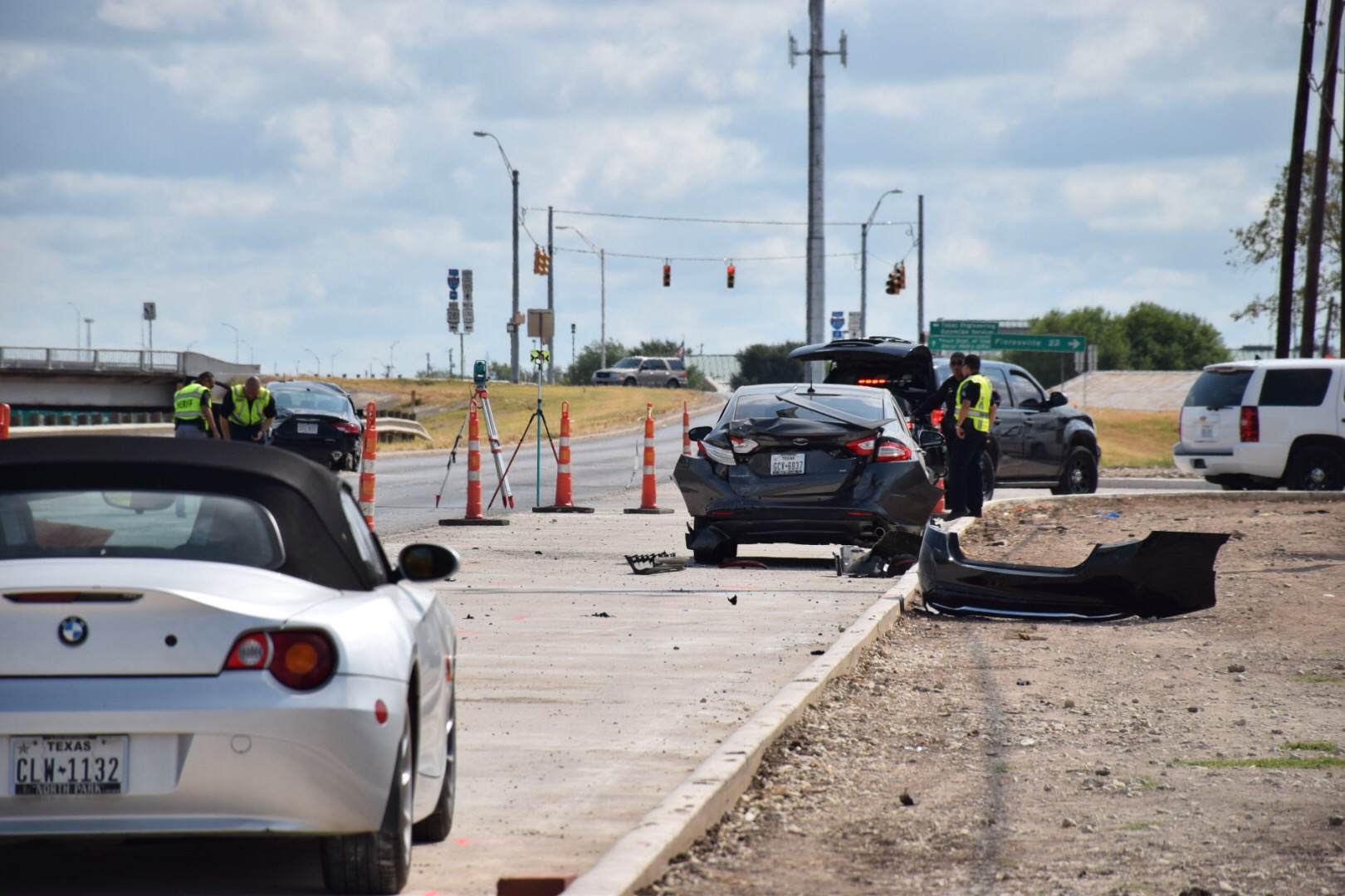 Suspect arrested following high-speed chase, crash Monday morning