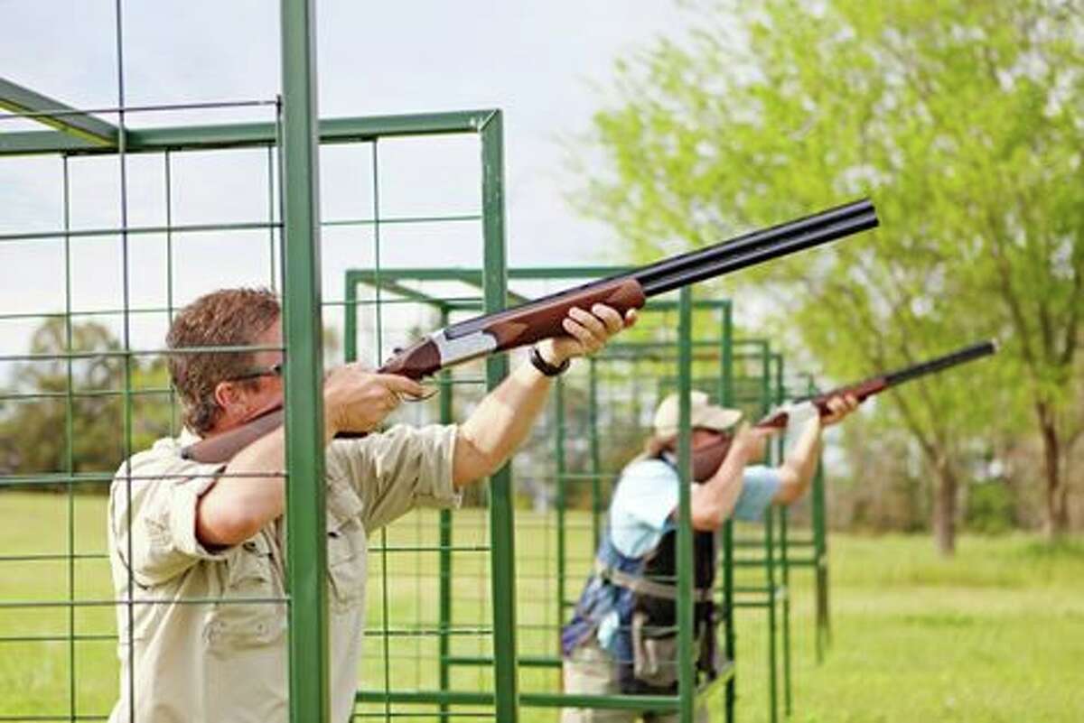 Redneck Skeet Shooting, A La Jackass