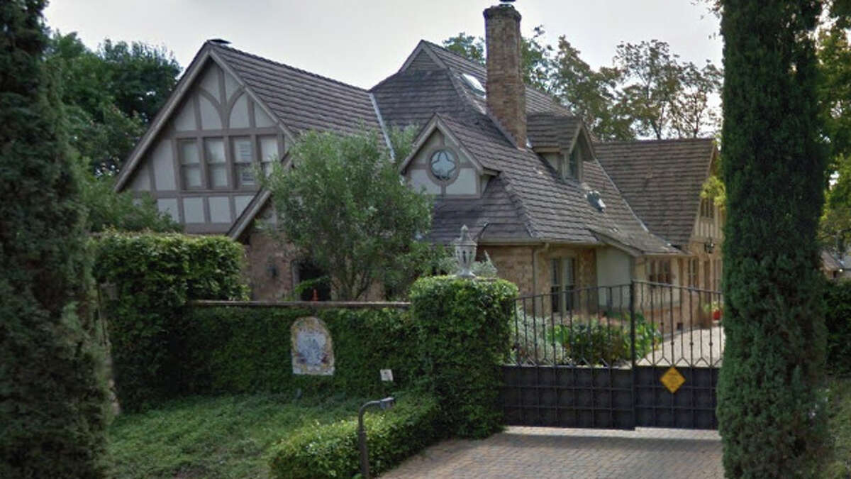 Billed as the “Picture Book Addition” and the “Million Dollar Addition,” Woodlawn Place Addition was one of the 14 subdivisions developed around downtown in the early 1920s. The Tudor Revival (pictured above) has the reputation of being a former brothel with secret passages. And the six-room house on 1612 Huisache rented for $50/ month in 1940.