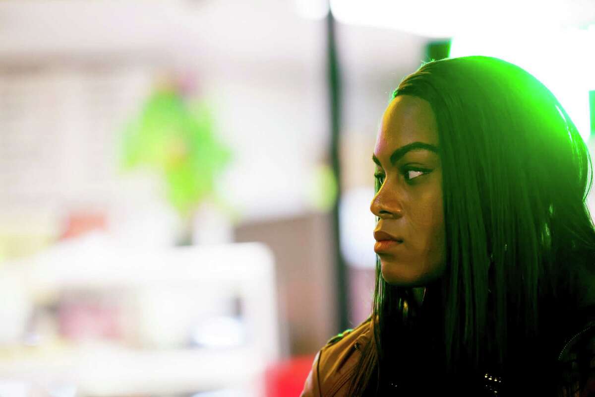 Transgender actress Mya Taylor makes her presence known in 'Tangerine'