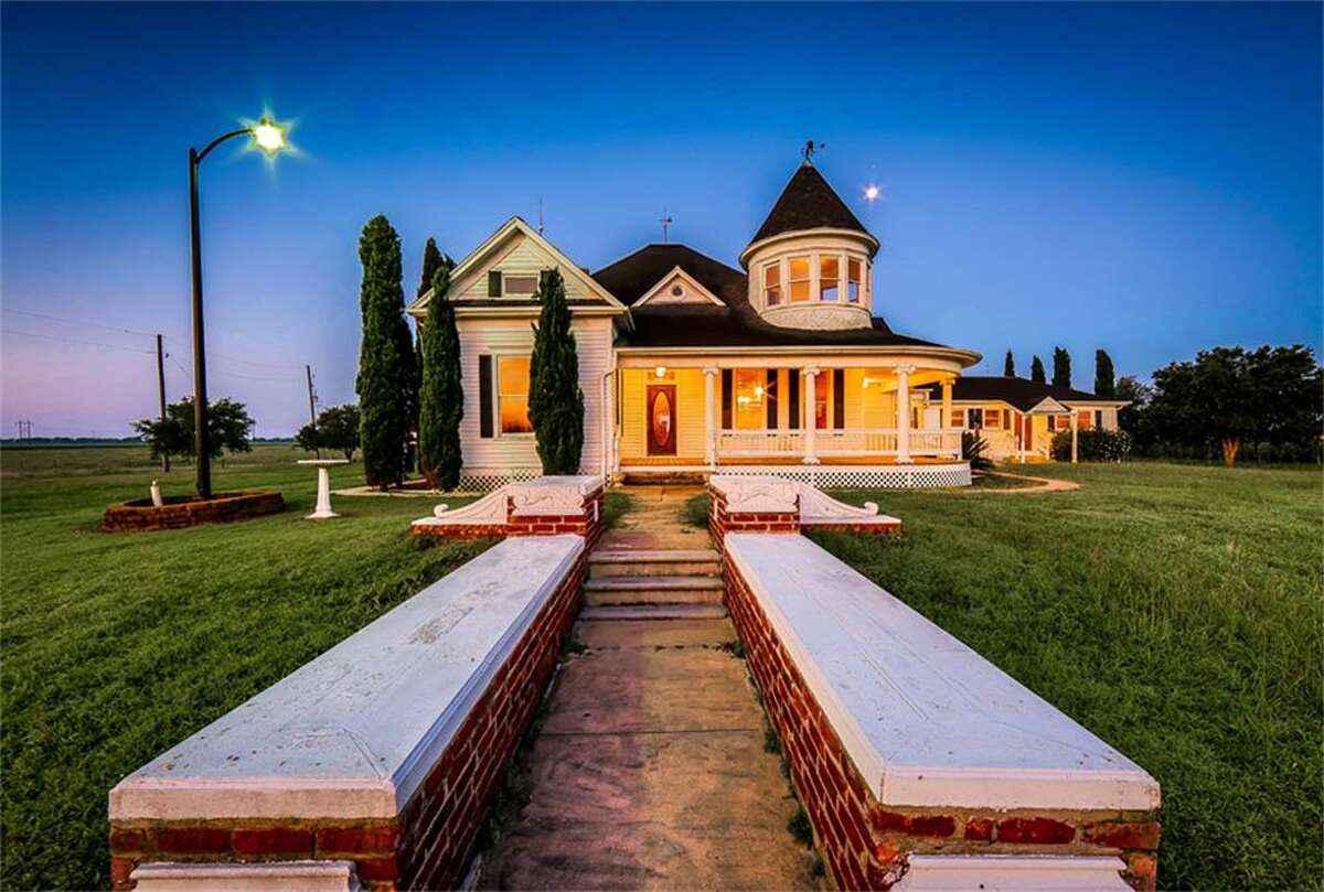 7 Victorianstyle homes in Texas