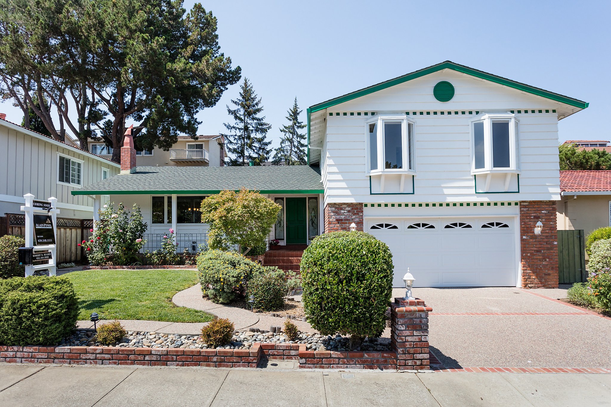 Millbrae home on the market for first time since 1966 construction open