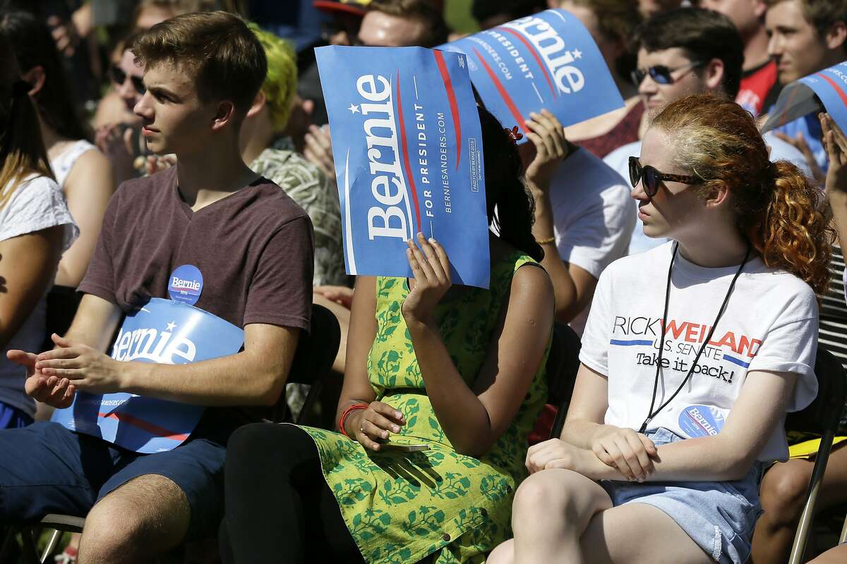 Leah Garchik Bernie Sanders Comes To Ottumwa 