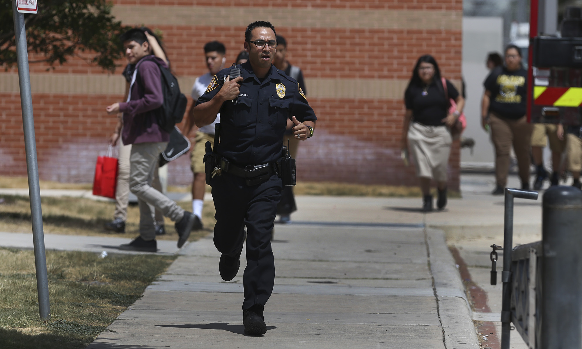 Student Trapped In Safe For Three Hours At Edison High School   RawImage 