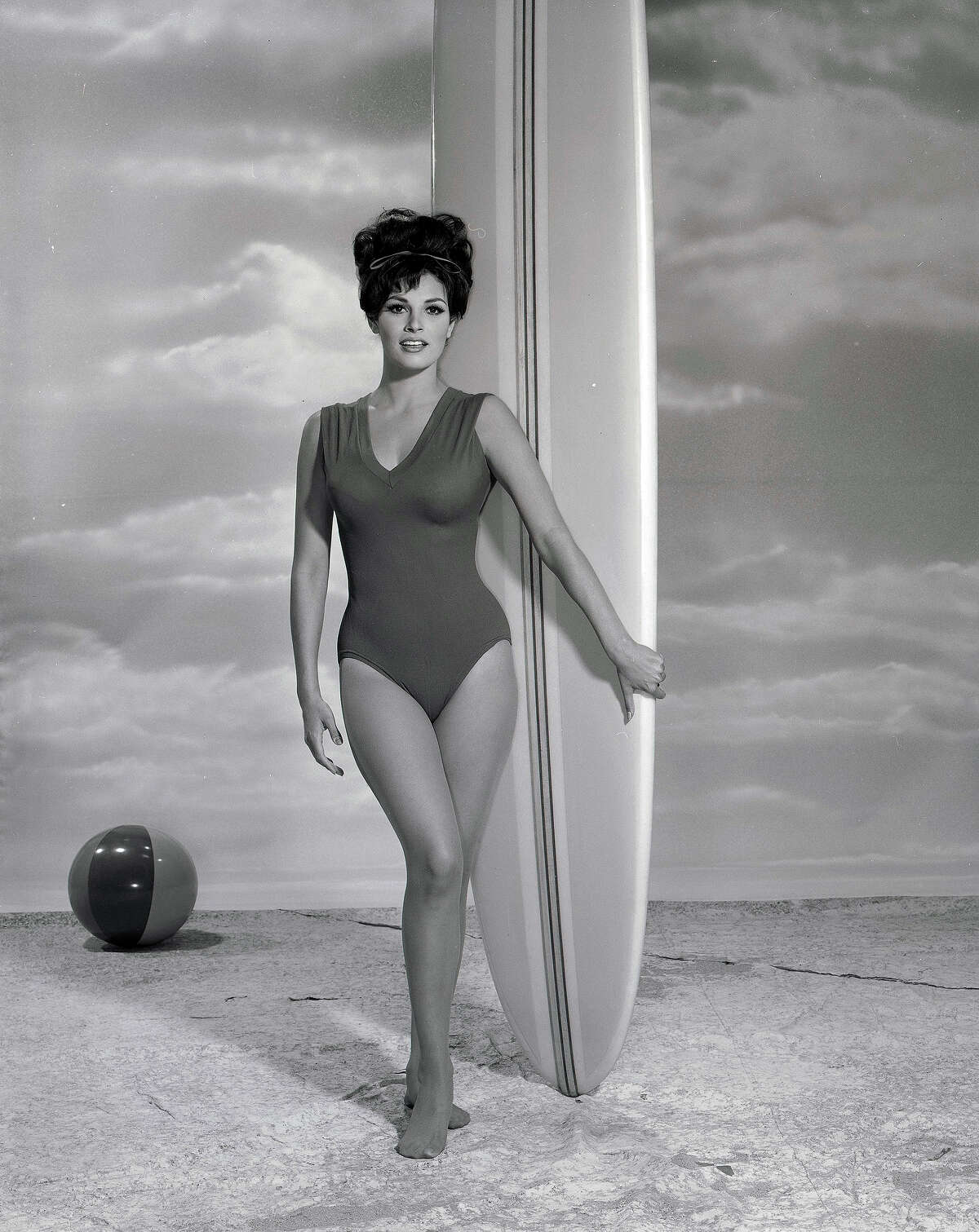 Raquel Welch in 1964. More photos: Famous movie bikinis