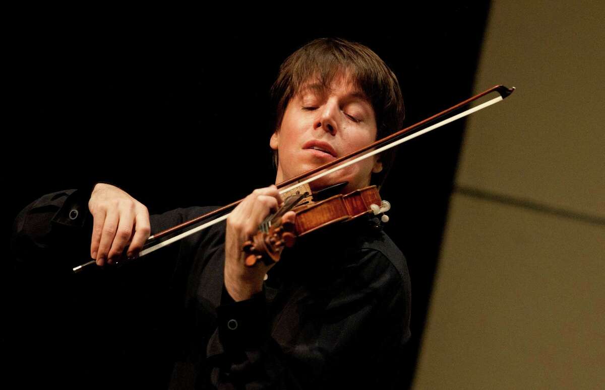Violinist Joshua Bell will play with the Houston Symphony.