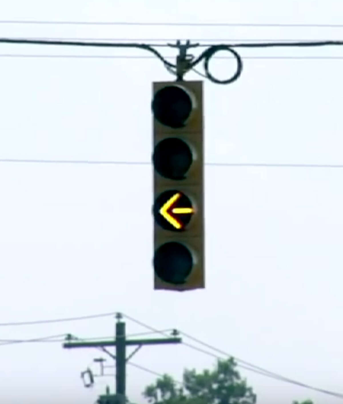 What Flashing Yellow Traffic Signal Mean