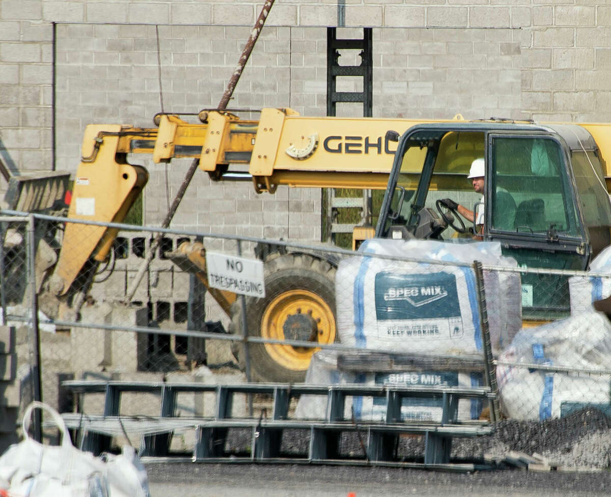 Bob's Discount Furniture newest tenant for Latham Circle site