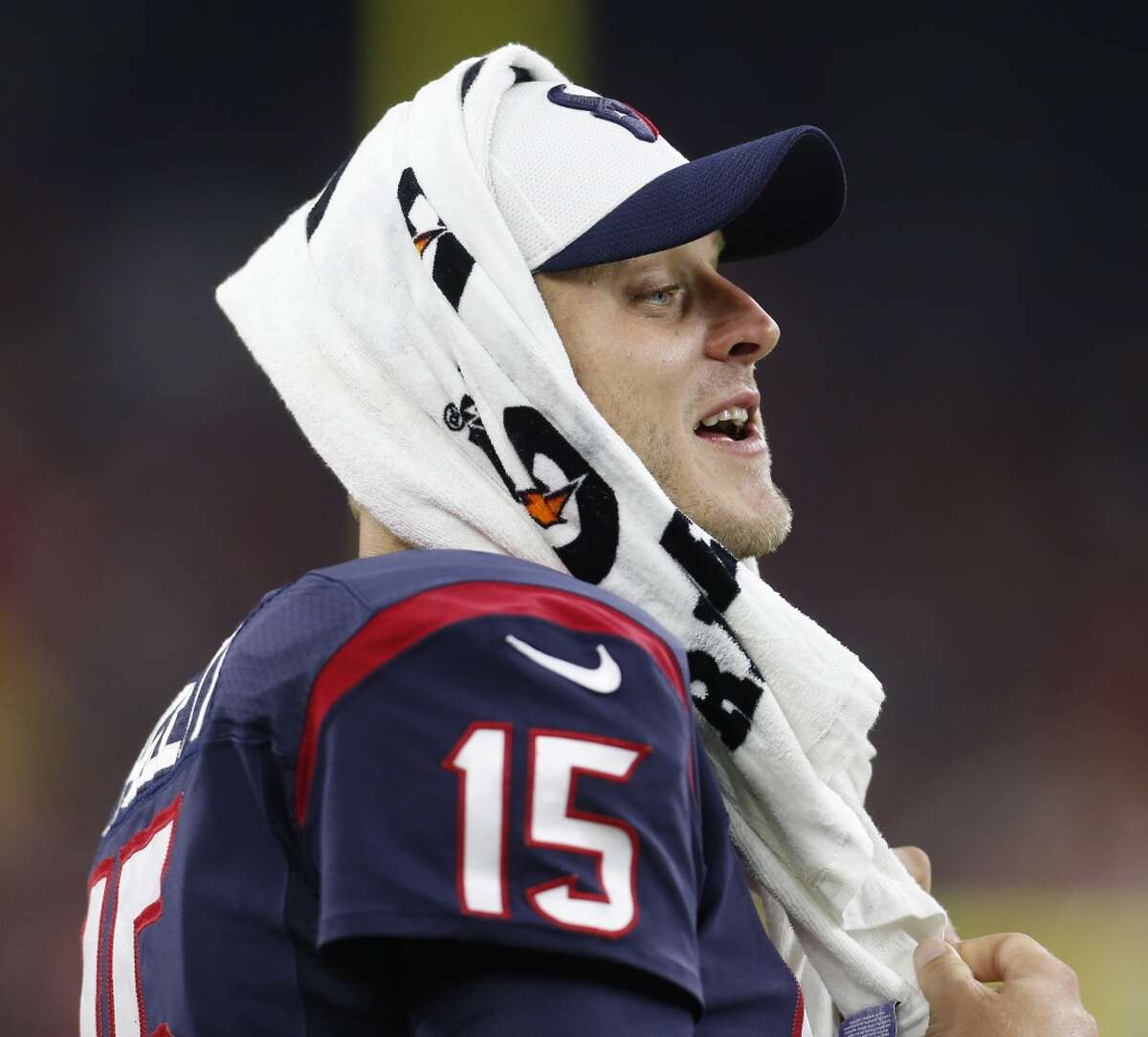 Loser: Ryan Mallett Oversleeping and missing practice when you're trying to win a QB competition is never a good look. Having to explain it to your boss with cameras rolling only adds to the insult. And if Mallett's phone died, why would he want to buy a battery alarm clock, as he told GM Rick Smith? Perhaps one you plug into an outlet would make more sense.