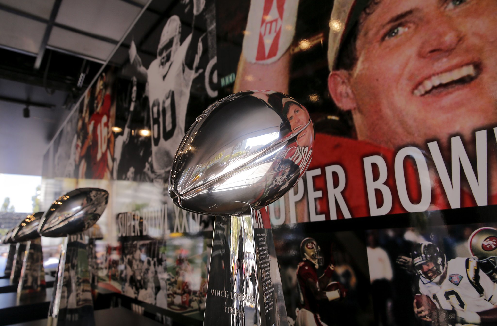 Steve Young, Jim Plunkett launch countdown to Super Bowl 50