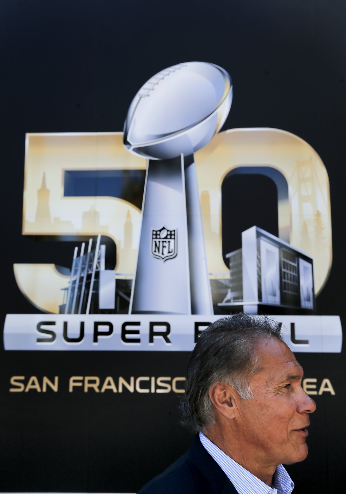 Steve Young, Jim Plunkett launch countdown to Super Bowl 50