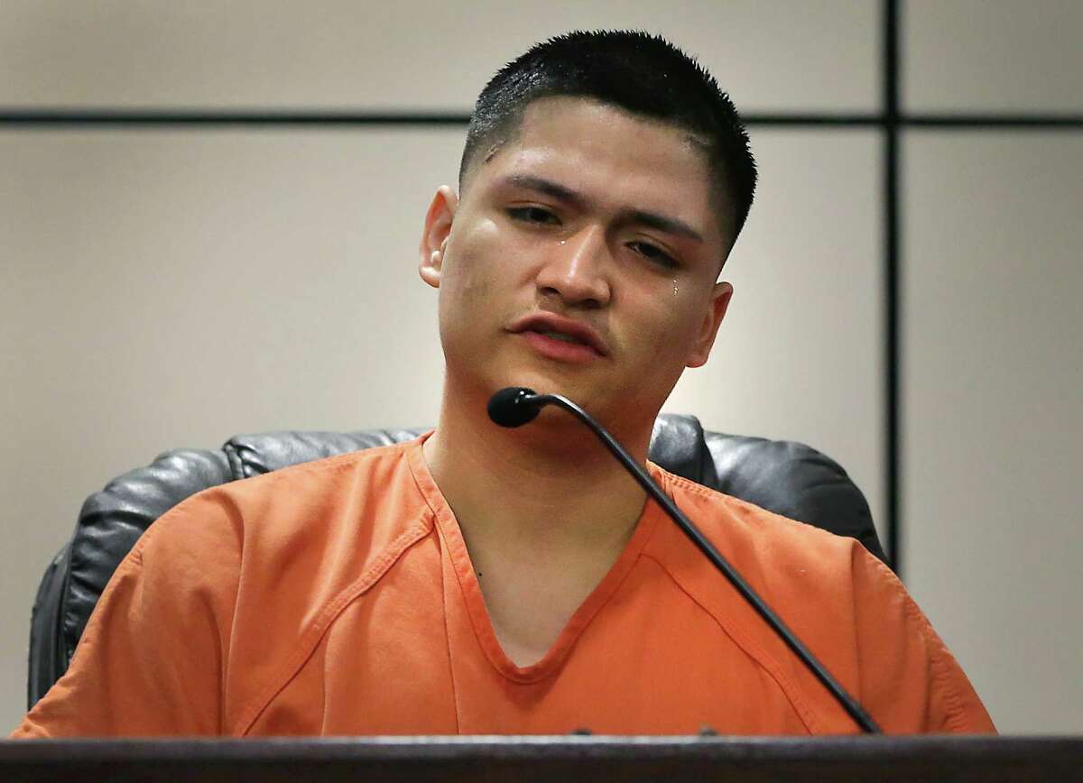 Eduardo Reyes who was charged with murder for the stabbing death of his 17 year-old girlfriend Magen Hernandez, cries as he takes the stand on Wednesday, Sept. 9, 2015, in the 226th State District Courtroom during the punishment phase.