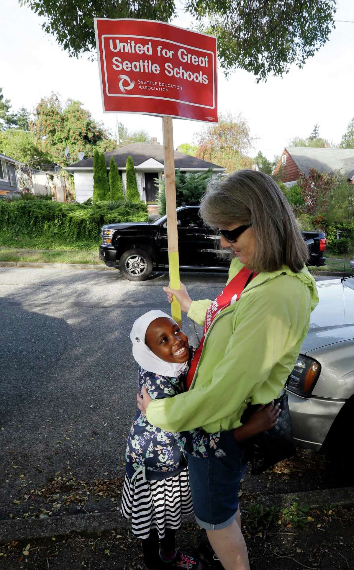 Seattle teacher strike amid salary complaints