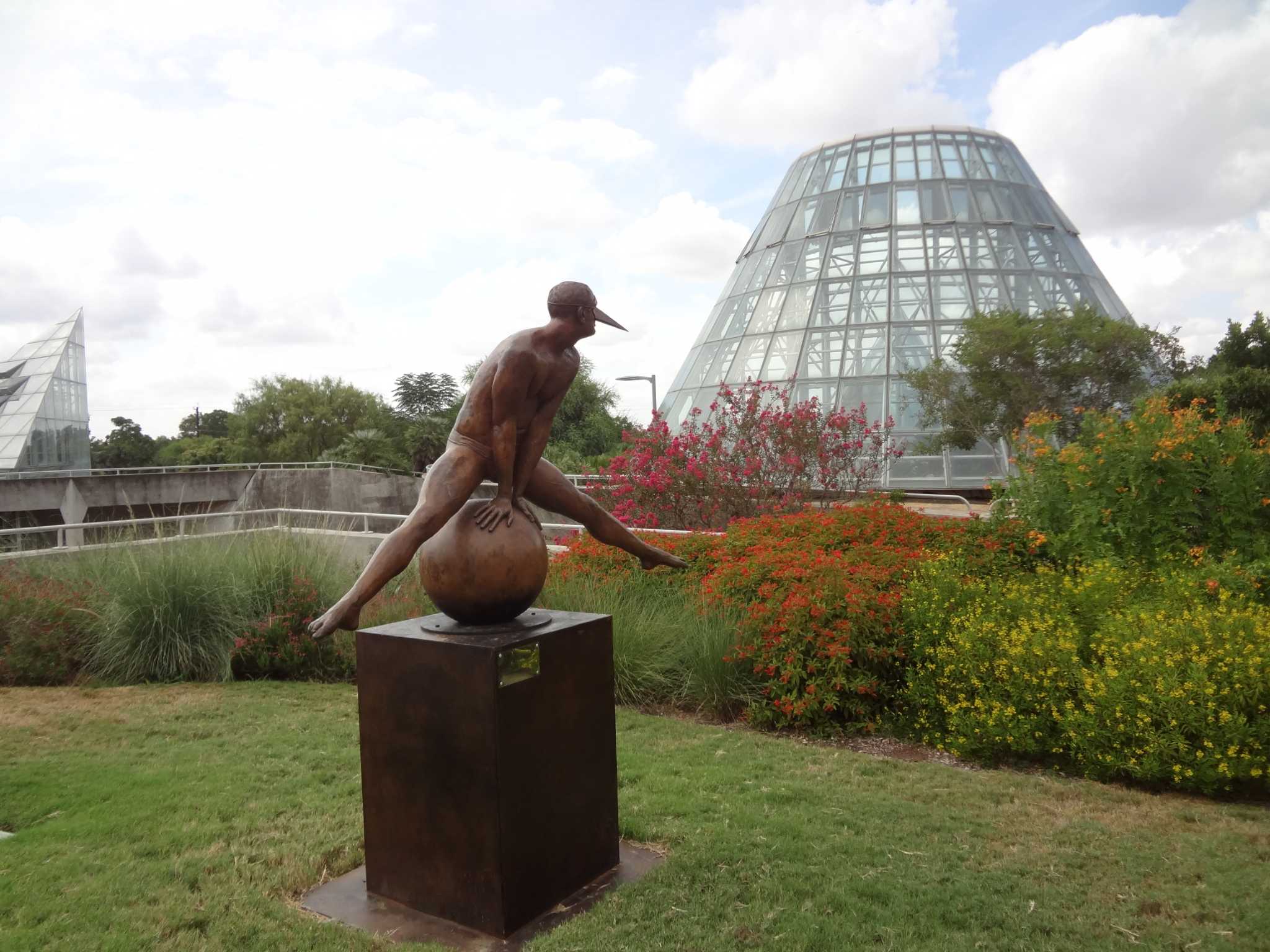 San Antonio Botanical Garden Gets Online Recognition   RawImage 