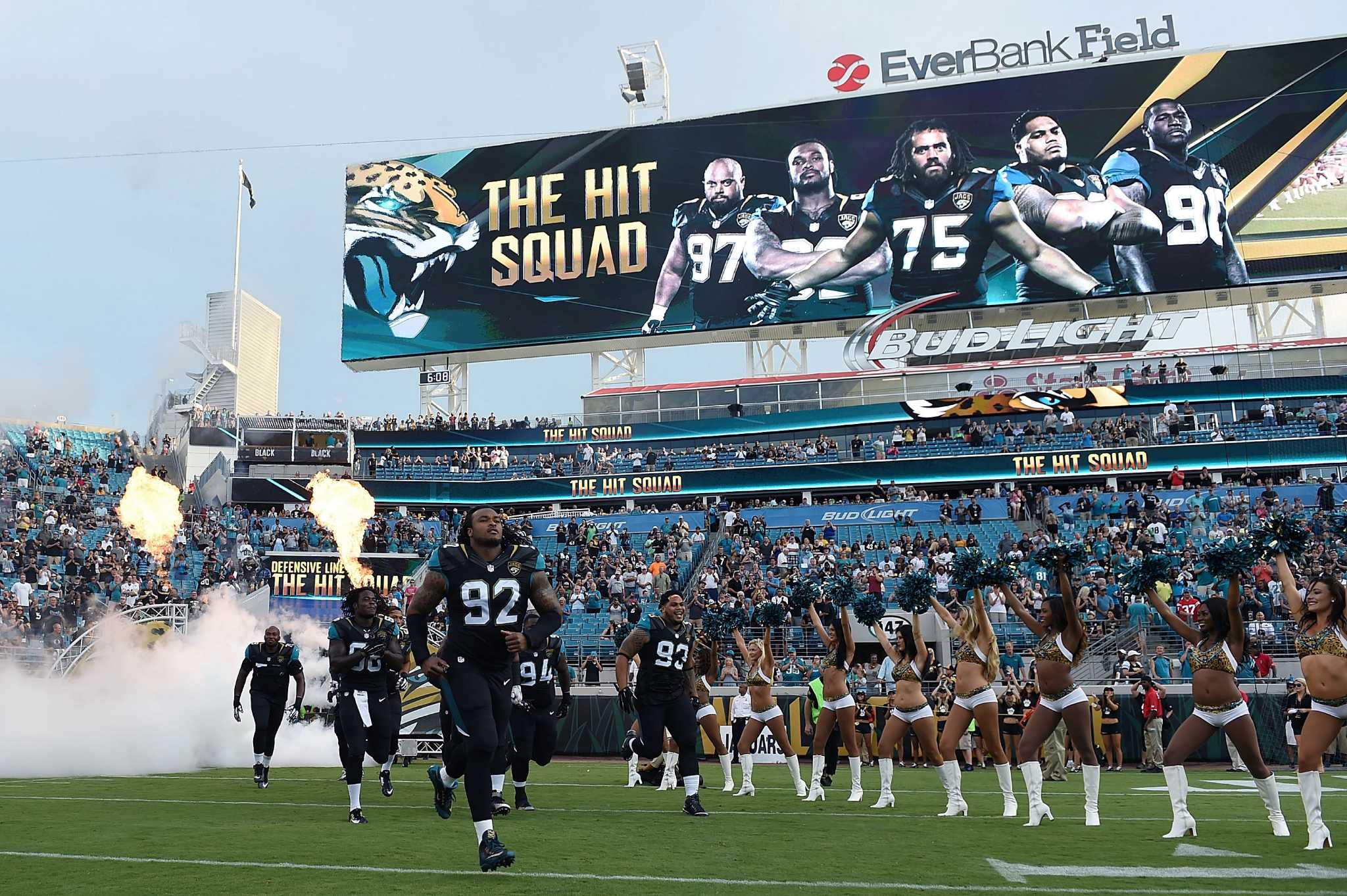 JACKSONVILLE, FL - August 05, 2016: Huge Screen In Teal Sky Color. EverBank  Field Is An American Football Stadium And The Home Stadium Of The Jacksonville  Jaguars Of The National Teal Football