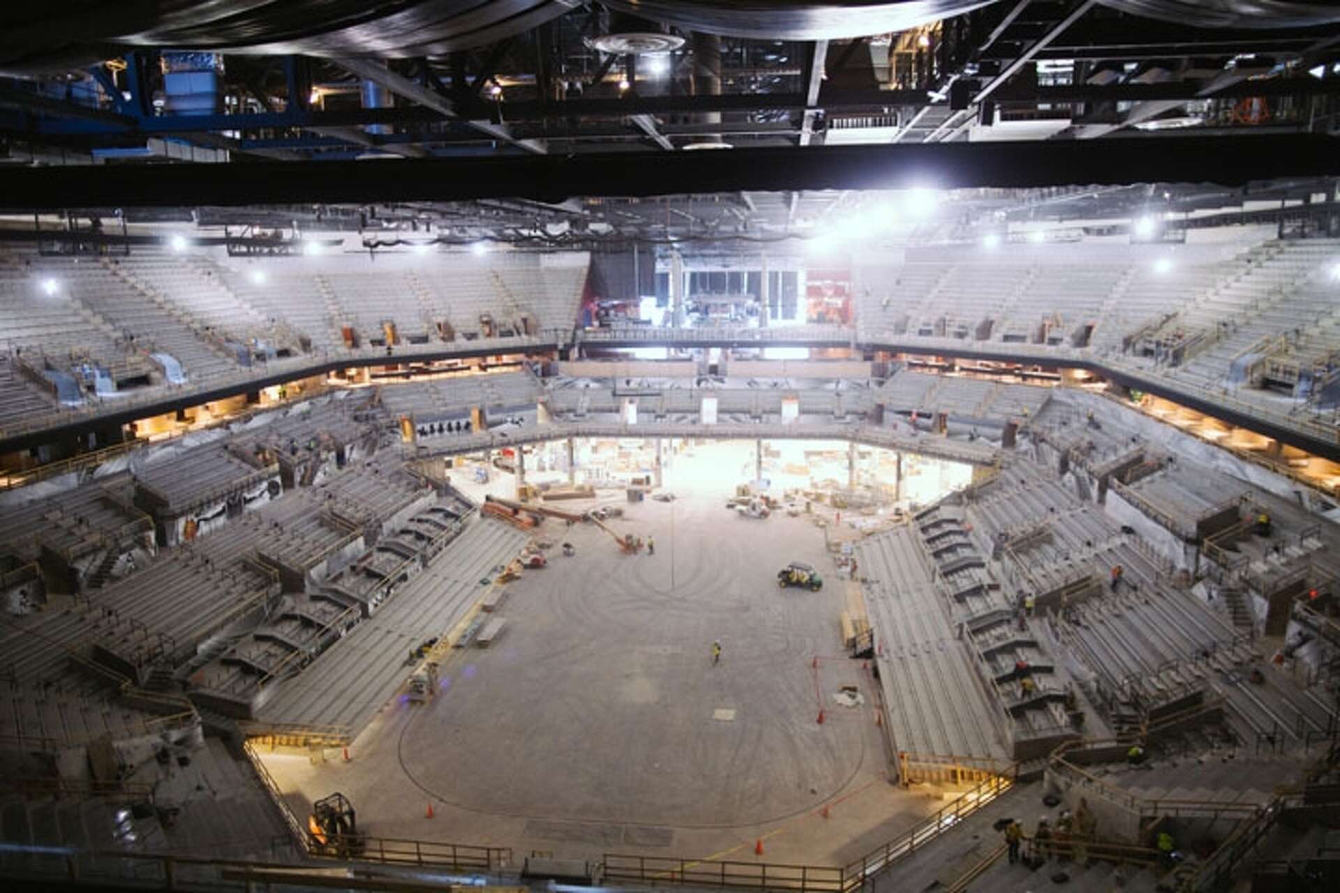 Leaked photos show San Antonio Spurs' new, huge scoreboard being ...