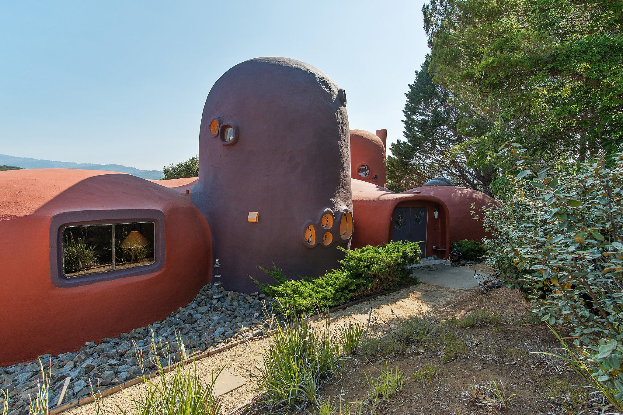 flintstone house