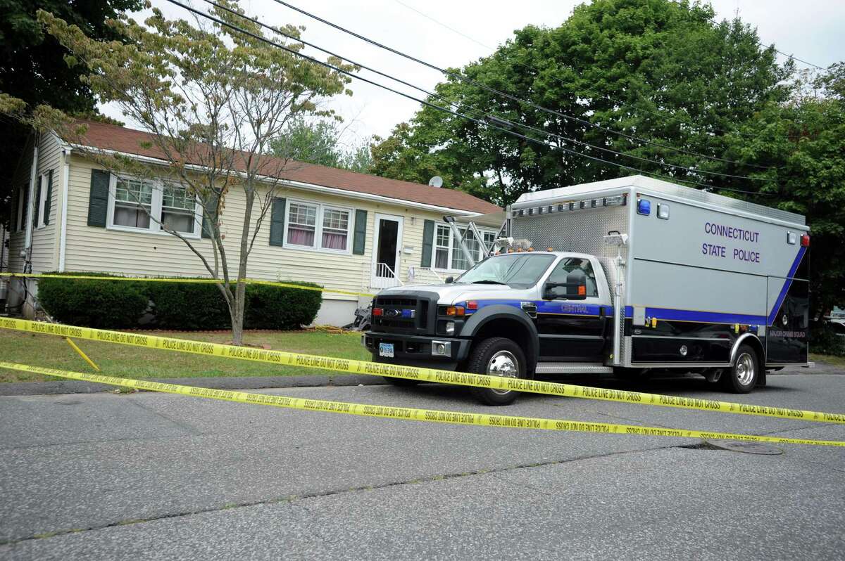 Stratford officer shoots, injures suspect