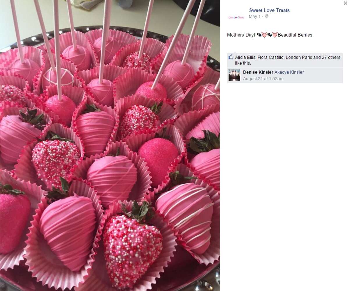 Dallas bakery sells Cowboysthemed chocolatecovered strawberries, fans