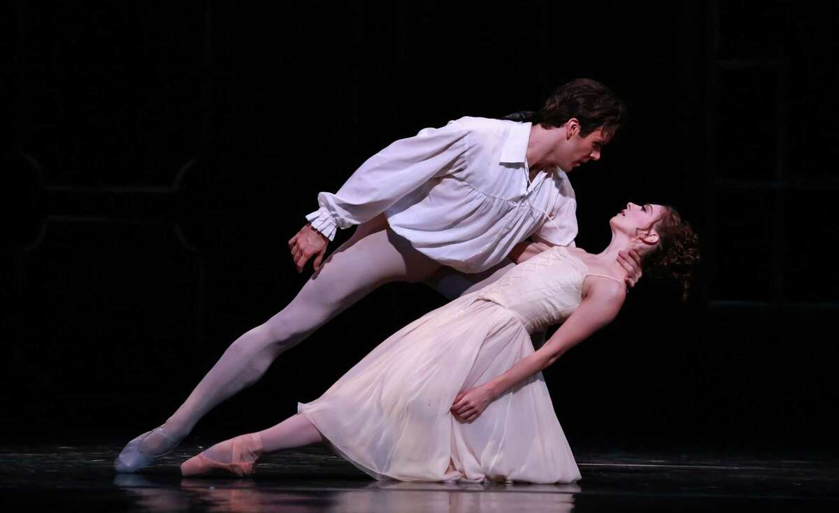 Melody Mennite and Connor Walsh bring chemistry to the roles of the lead lovers in Houston Ballet's "Manon."