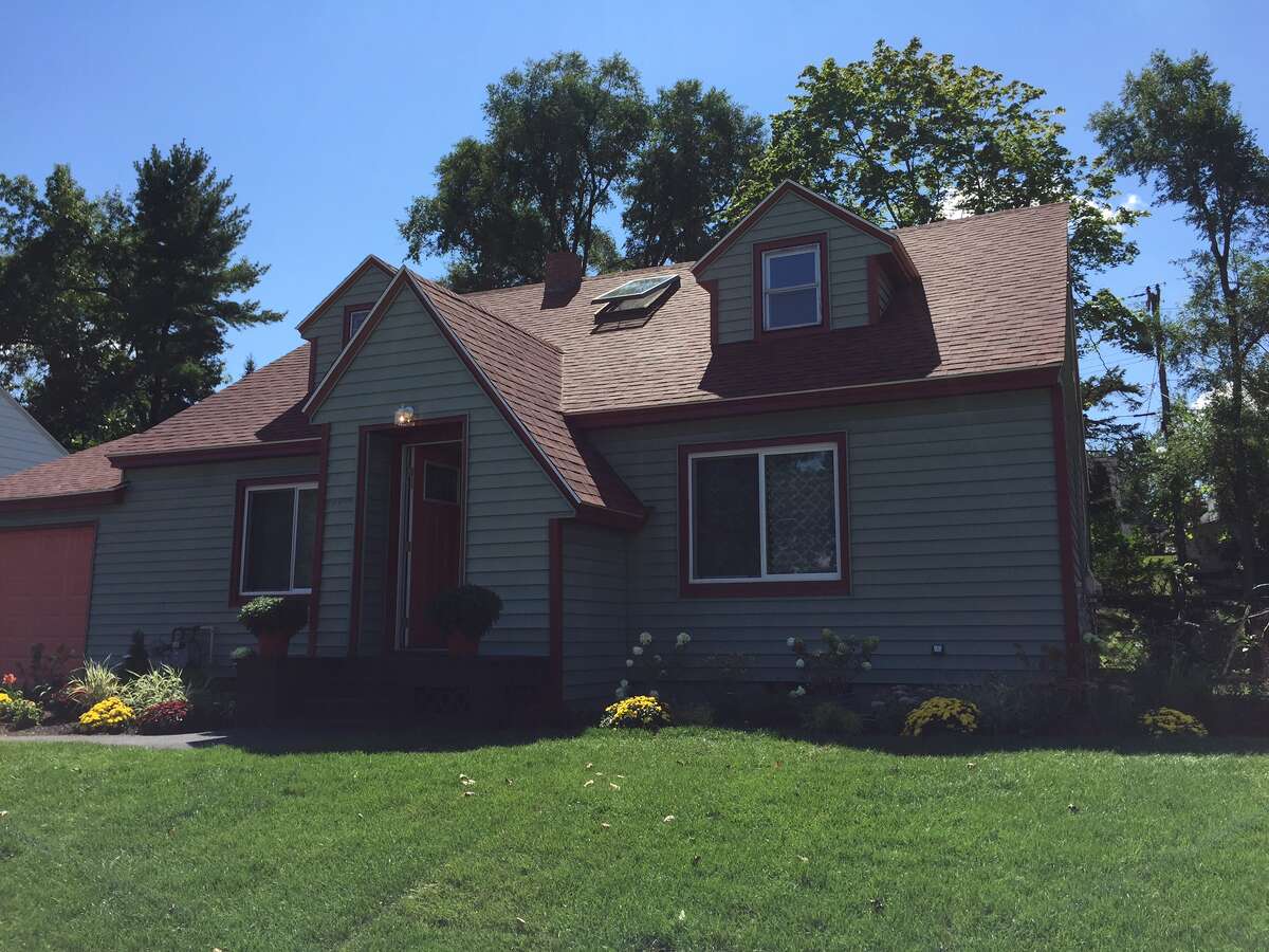 Potential buyer for Guilderland home where Chinese family was murdered