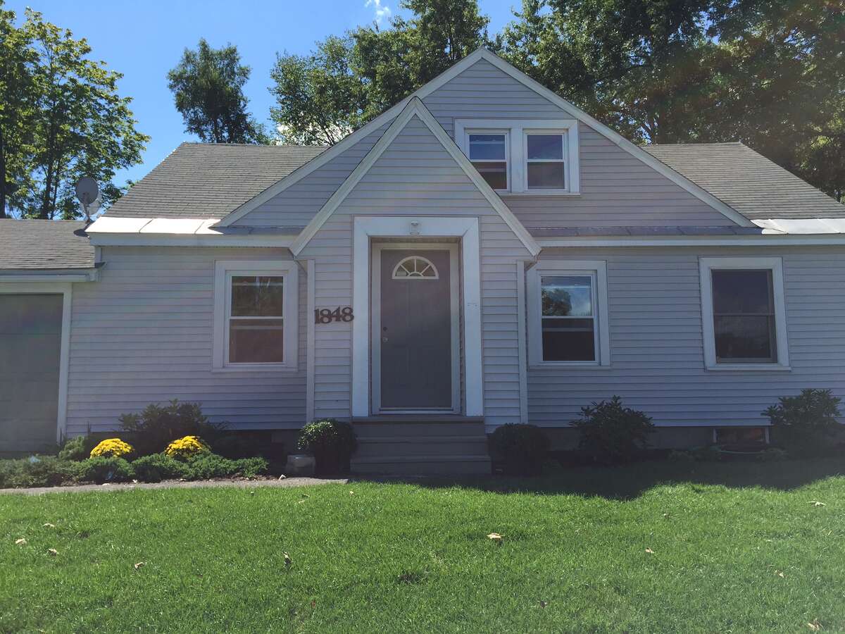 Potential buyer for Guilderland home where Chinese family was murdered