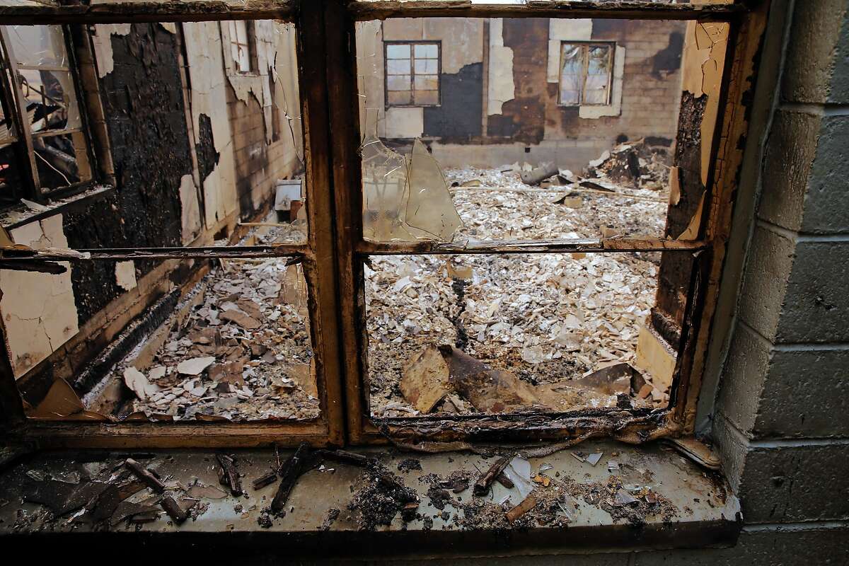 Butte Fire torches dozens of homes in Sierra foothills