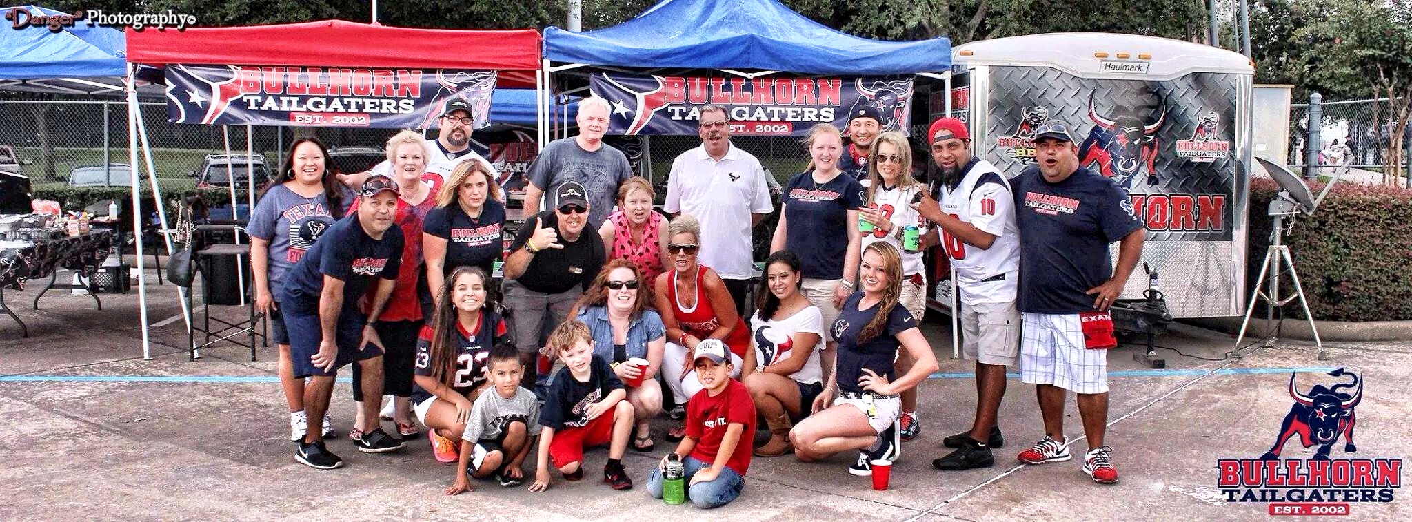 Houston Texans on X: A special tailgate visit from the McNairs! Just need  Cal on the grill next time 