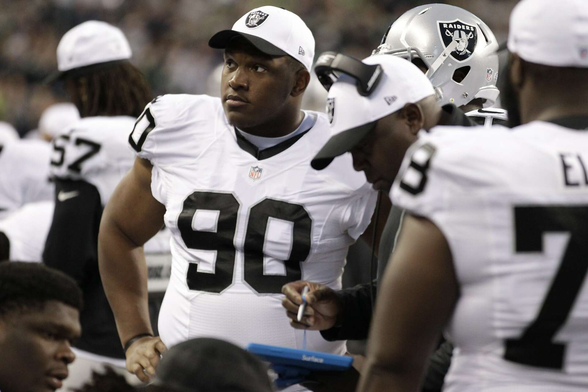 Tackles Dan Williams, Justin Ellis anchor Raiders’ defense